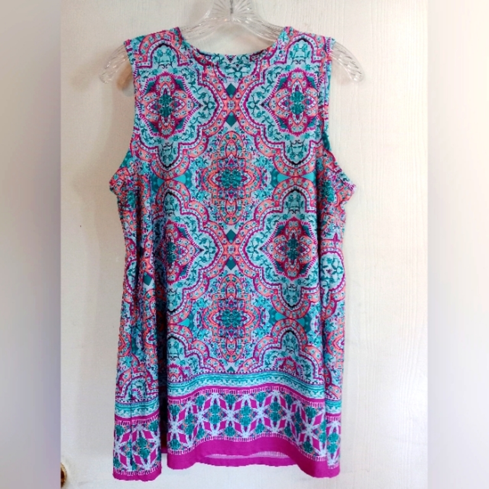 AB Studio Sleeveless Top. Beautiful Print. Sz.‎ Medium
